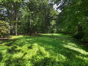 85 Fox Hill Dr, Bridgewater MA 02324