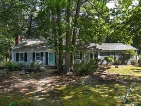 85 Fox Hill Dr, Bridgewater MA 02324