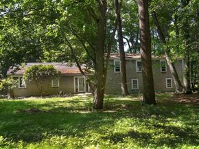 85 Fox Hill Dr, Bridgewater MA 02324