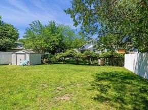 153 Lynn St, Peabody MA 01960