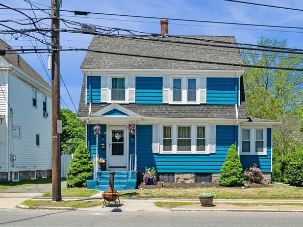 153 Lynn St, Peabody MA 01960