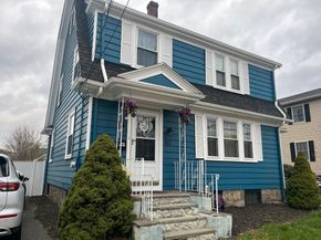 153 Lynn St, Peabody MA 01960