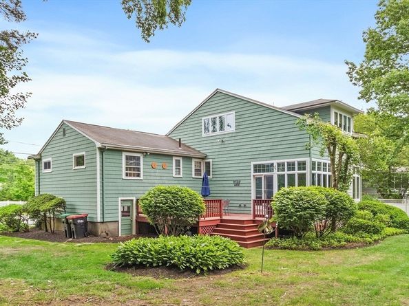 145 Meadowbrook Rd, Needham MA 02492