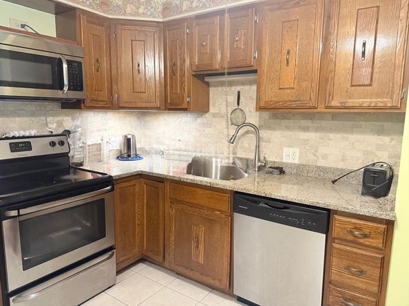 141 Essex St B2, Saugus MA 01906