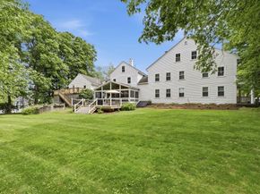 204 Village St, Medway MA 02053