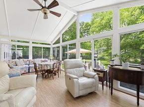 204 Village St, Medway MA 02053