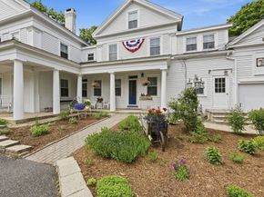 204 Village St, Medway MA 02053