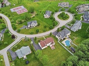 9 Boxwood Rd, Westford MA 01886