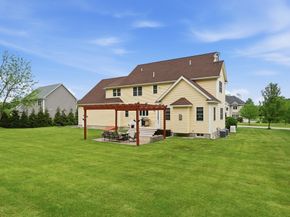 9 Boxwood Rd, Westford MA 01886