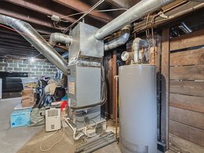233 Lowell St 1, Waltham MA 02453