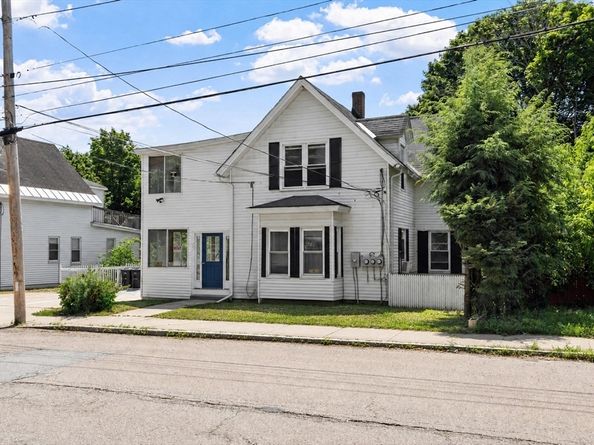 205 Pine St, Gardner MA 01440