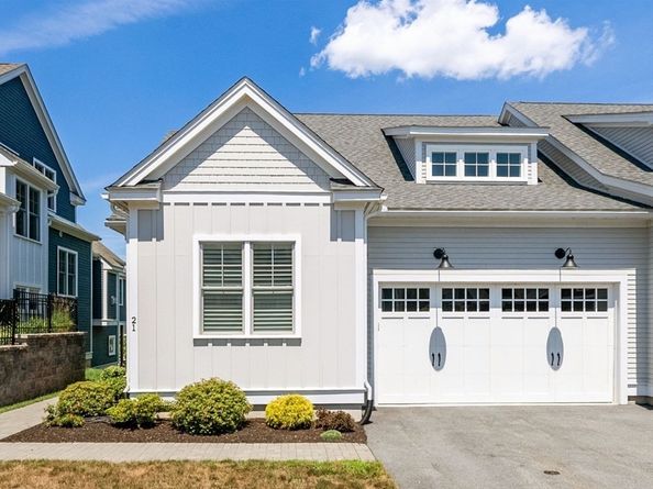 21 Birkdale Ln 21, Hopkinton MA 01748