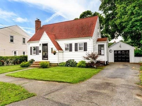 33 Sunnyside Park, Saugus MA 01906
