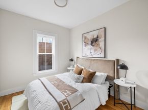 14 Harbor View St 1, Boston MA 02125