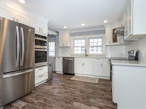 39 Birchcroft Rd, Canton MA 02021