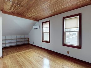 86 Saint Nicholas Ave, Worcester MA 01606