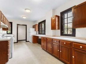 184 Lafayette Street, Salem MA 01970