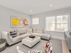 338 Boylston St C, Newton MA 02459
