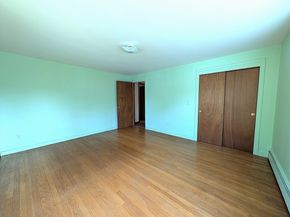 1 Louise St, Maynard MA 01754