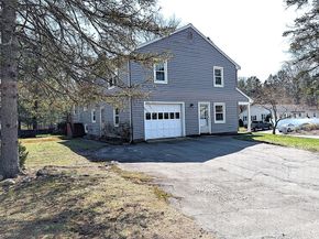 1 Louise St, Maynard MA 01754