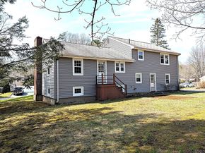 1 Louise St, Maynard MA 01754