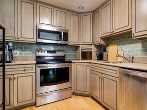 269 Harvard St 23, Cambridge MA 02139