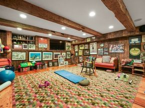 198 Clyde Street, Brookline MA 02467