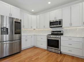 140 Main St B, Upton MA 01568