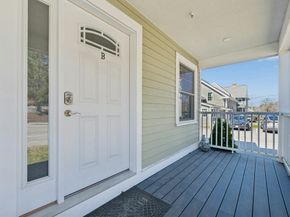 140 Main St B, Upton MA 01568