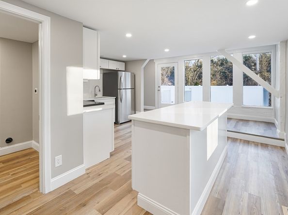 98 Southville A, Southborough MA 01772