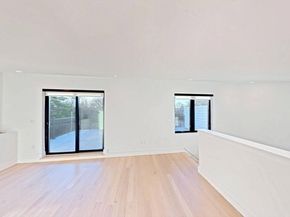 338 Nevada St 338, Newton MA 02460