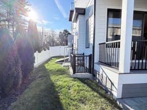338 Nevada St 338, Newton MA 02460