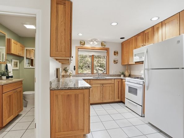 26 Valley Rd 26, Lynn MA 01902