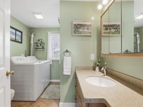 26 Valley Rd 26, Lynn MA 01902