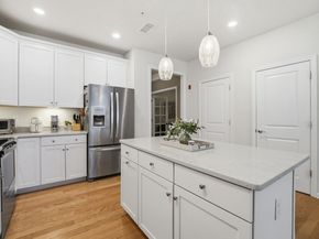 220 Martins Landing 104, North Reading MA 01864