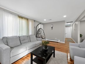 13 Mcauliffe Rd, Randolph MA 02368