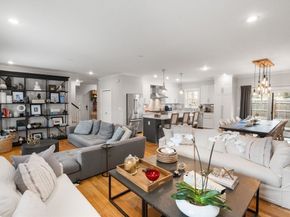 75 Auburn St, Newton MA 02466