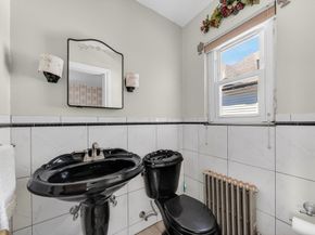 114 Lovell St, Worcester MA 01603