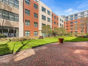 17 Otis St 105, Cambridge MA 02141