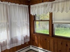 79 Chilmark St, Worcester MA 01604
