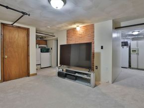 14 Crown St, Milton MA 02186