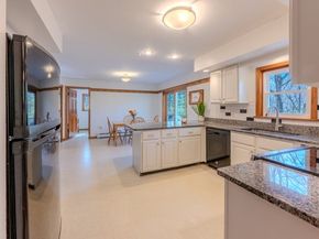 9 Andersen Dr, Boxford MA 01921