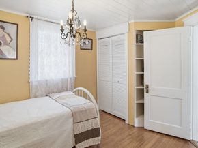 11 North Ave, Melrose MA 02176