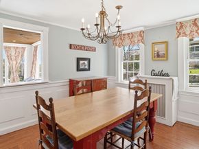 11 North Ave, Melrose MA 02176