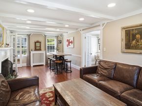 11 North Ave, Melrose MA 02176
