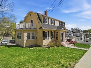 11 North Ave, Melrose MA 02176