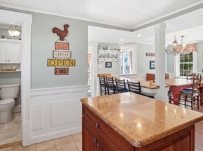 11 North Ave, Melrose MA 02176