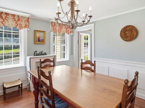 11 North Ave, Melrose MA 02176