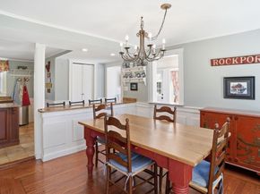 11 North Ave, Melrose MA 02176