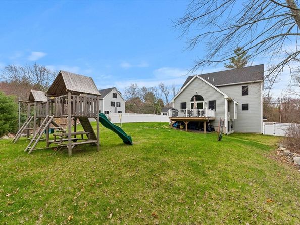480 Boxford St, North Andover MA 01845